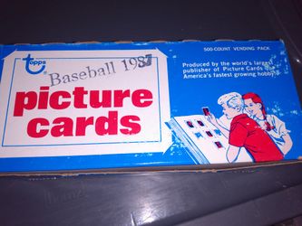 Vintage 1987 Topps Baseball 500 Card Vending Box