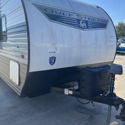 2022 Gulf stream Conquest 26 bh