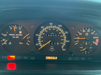 1992 Mercedes-Benz E-Class E300