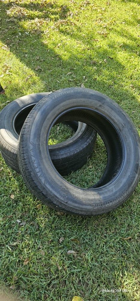 2 Bridgestone Tires 275-60-20 A/S