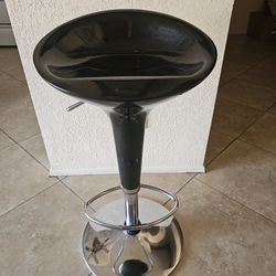 Adjustable BarStool 