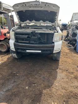 2007 Chevy Silverado parts only