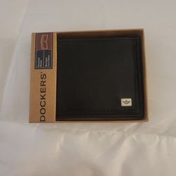 Dockers Wallet
