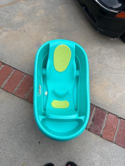 Baby Bath Tub must pick up today or tomorrow
