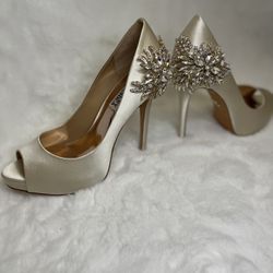 Badgley Mischka Bridal Heels Size 7