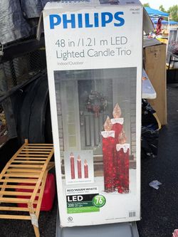 Philips 48in LED Lighted Candle Trio