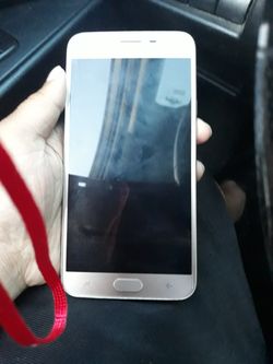 Samsung Galaxy J7 refine