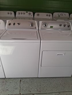 Washer and dryer electric whirlpool whit warranty $400