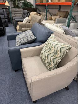 Huge Inventory of Chairs @ FURNITURE LOVE ❤️ Same Day Delivery 🚚