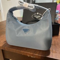 CARTERA PRADA