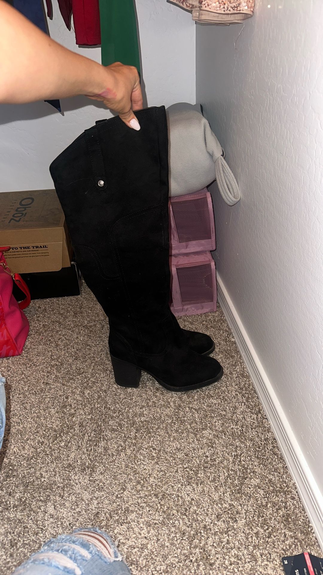 Black Boots