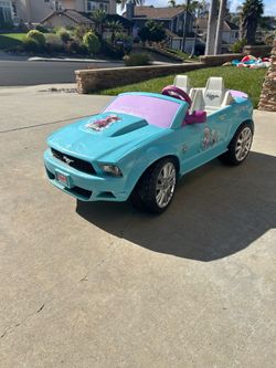 Kids electric car mustang “frozen” themed