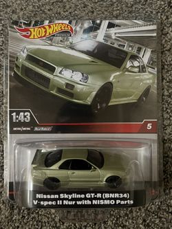 Hot Wheels Premium Nissan Skyline GTR34 V Spec with NISMO Parts Vehicle