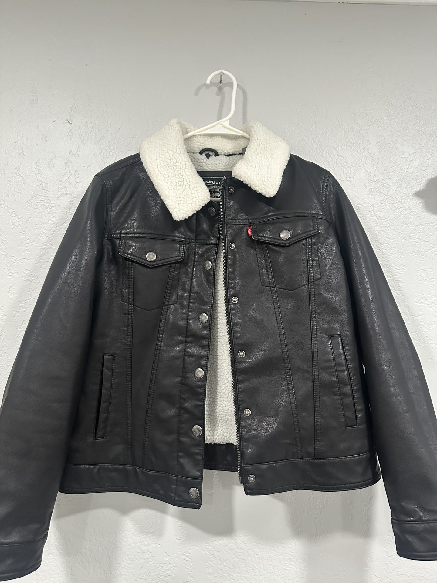 Levi's Women's Classic Faux Leather Trucker Jacket with Sherpa Lining