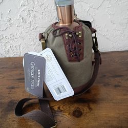 Brand New 64 Oz Growler With Canvas Lace Tote