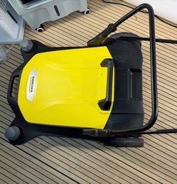 Karcher S 6 Twin Outdoor Push Sweeper, Manual Heavy Duty