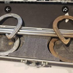 Horseshoe Set W/case Complete with 2 stakes and carring case. Sportcraft forge steel.