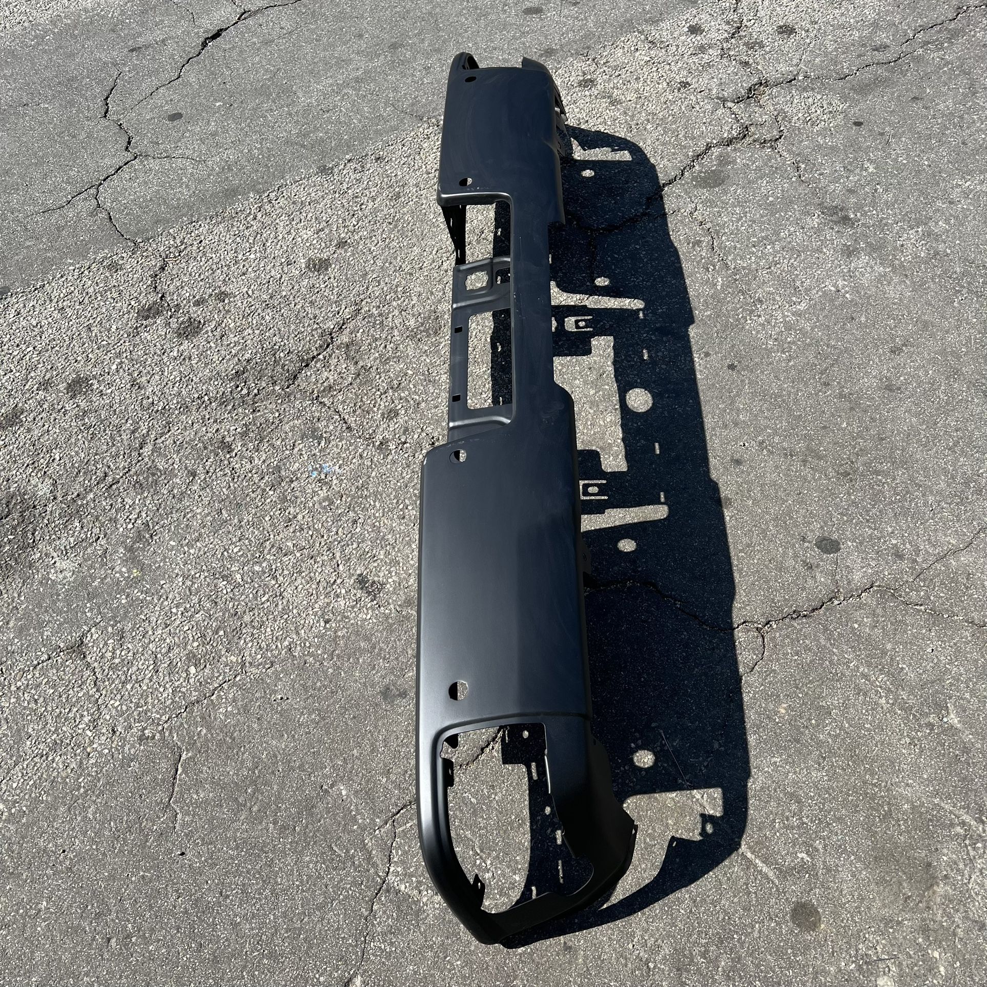 Chevy Silverado & GMC Sierra 1500 / 2500 / 3500 Rear Bumper OEM 2014 2015 2016 2017 2018 (sensor holes)