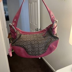 Coach pink soho