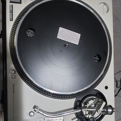 SL-1200M3D 