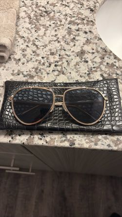 Quay Sunglasses 