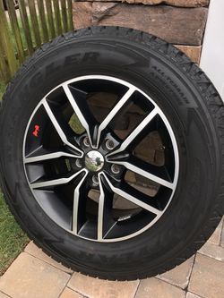 2019 Grand Cherokee Trailhawk rims and tires