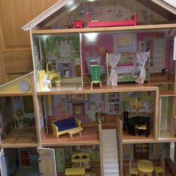 Doll House Mansion 