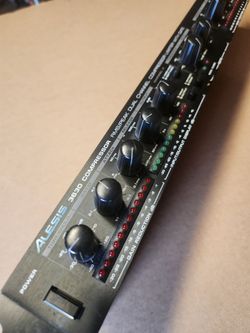 Alesis compressor