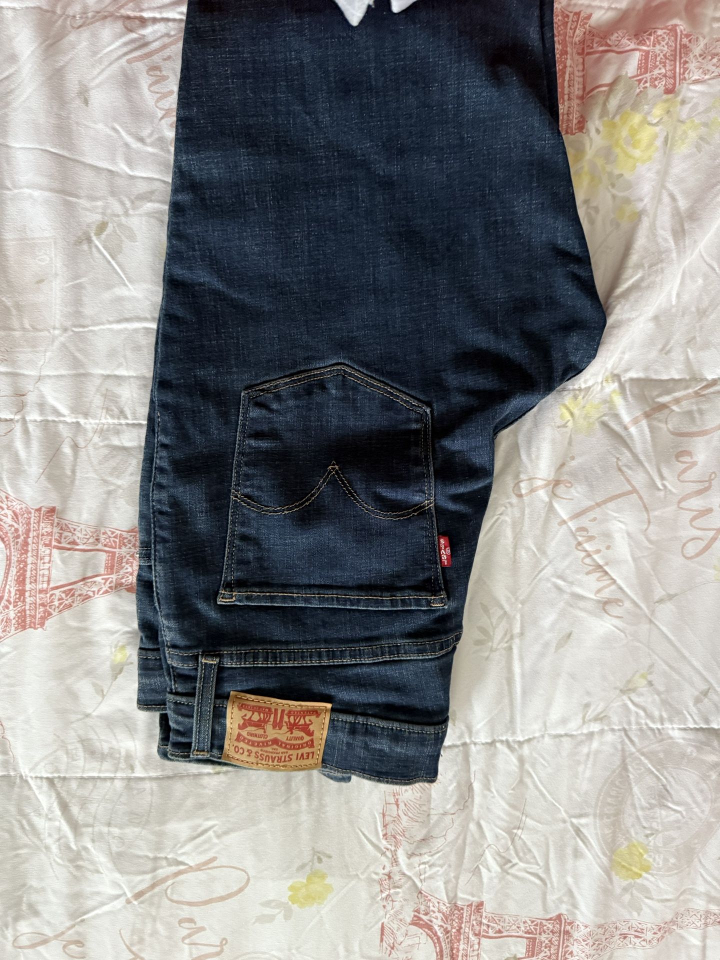 Skinny Levi’s