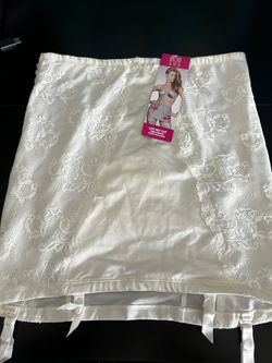 Sexy, shaping girdle, NEW, size, large, delicate, lovely, feminine, exotic, Sweet, $49