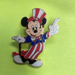 Mickey Mouse Hat Pin 2000