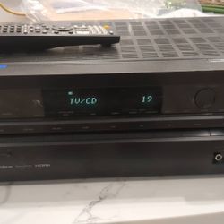 Onkyo HT-RC330 receiver great for book shelf speakers