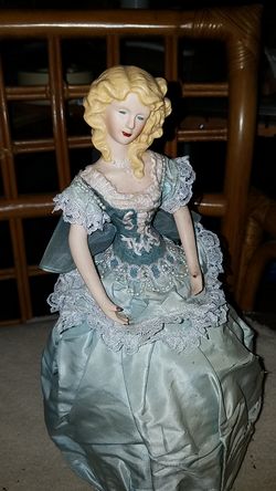 Vintage Sewing pin cushion doll