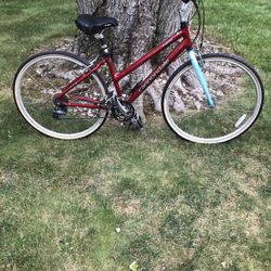 28” Hybrid Cannondale Bike 
