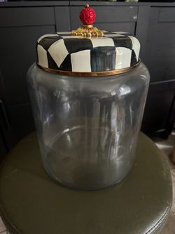 Glass checkered kitchen canister/jar