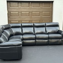 Sofa/Couch Sectional - Manual Recliner - Leather - Black - Delivery Available 🚛