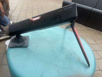 LG UltraGear Monitor Stand