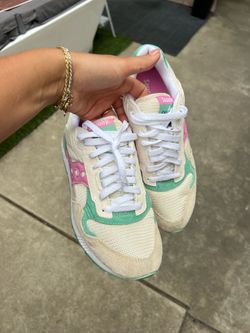 Saucony Shadow 5000 Sneakers – Cream/Mint/Pink – Women’s
