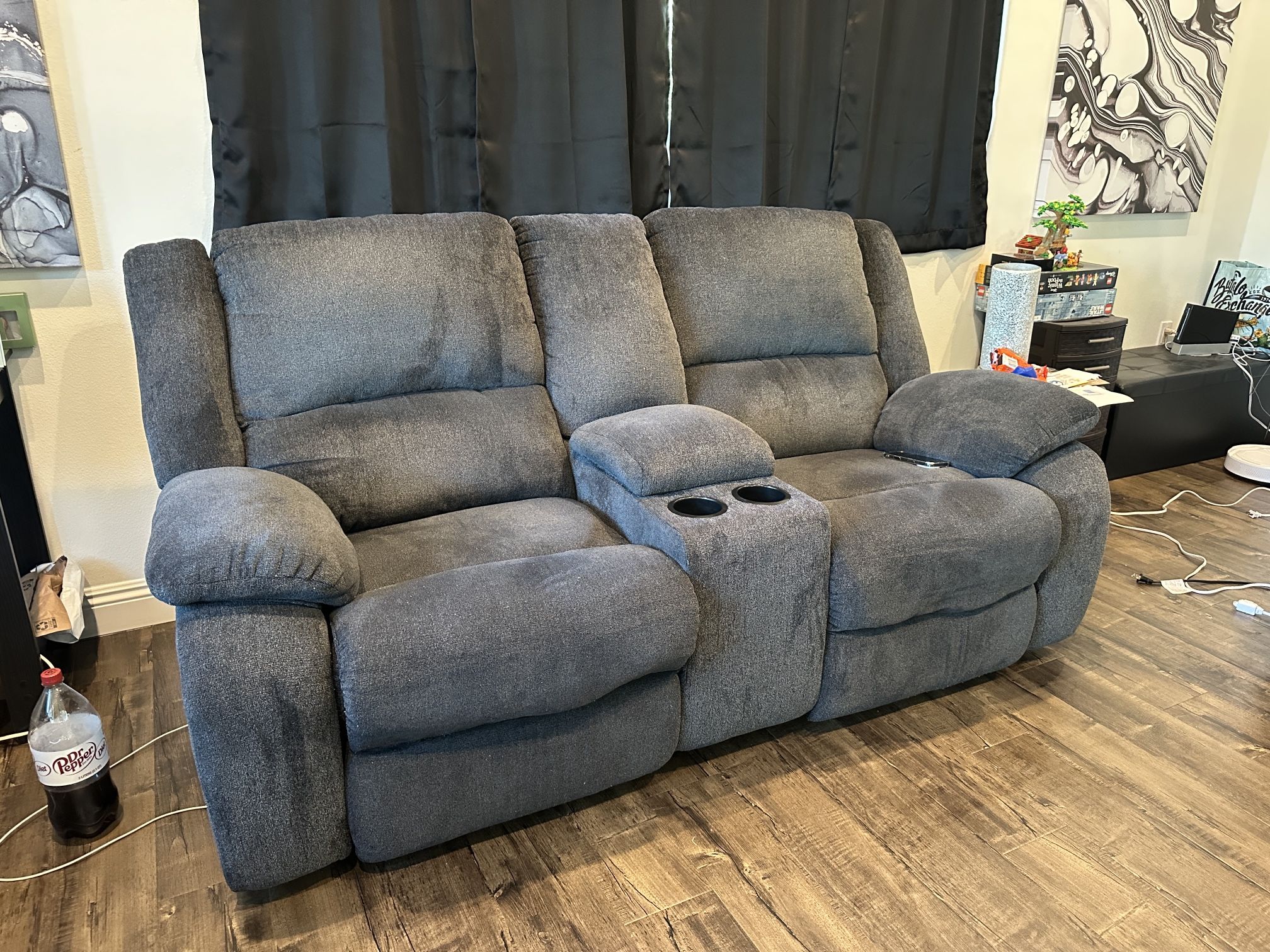 Signature Design by Ashley Draycoll Power Reclining Loveseat with Console