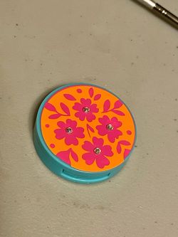 Round floral compact mirror