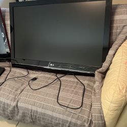2 Lg Flatscreens 