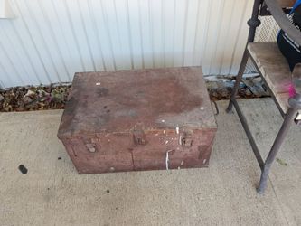 Metal lock box used big