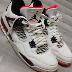 Jordan 4 Retro "Pale Clintons"