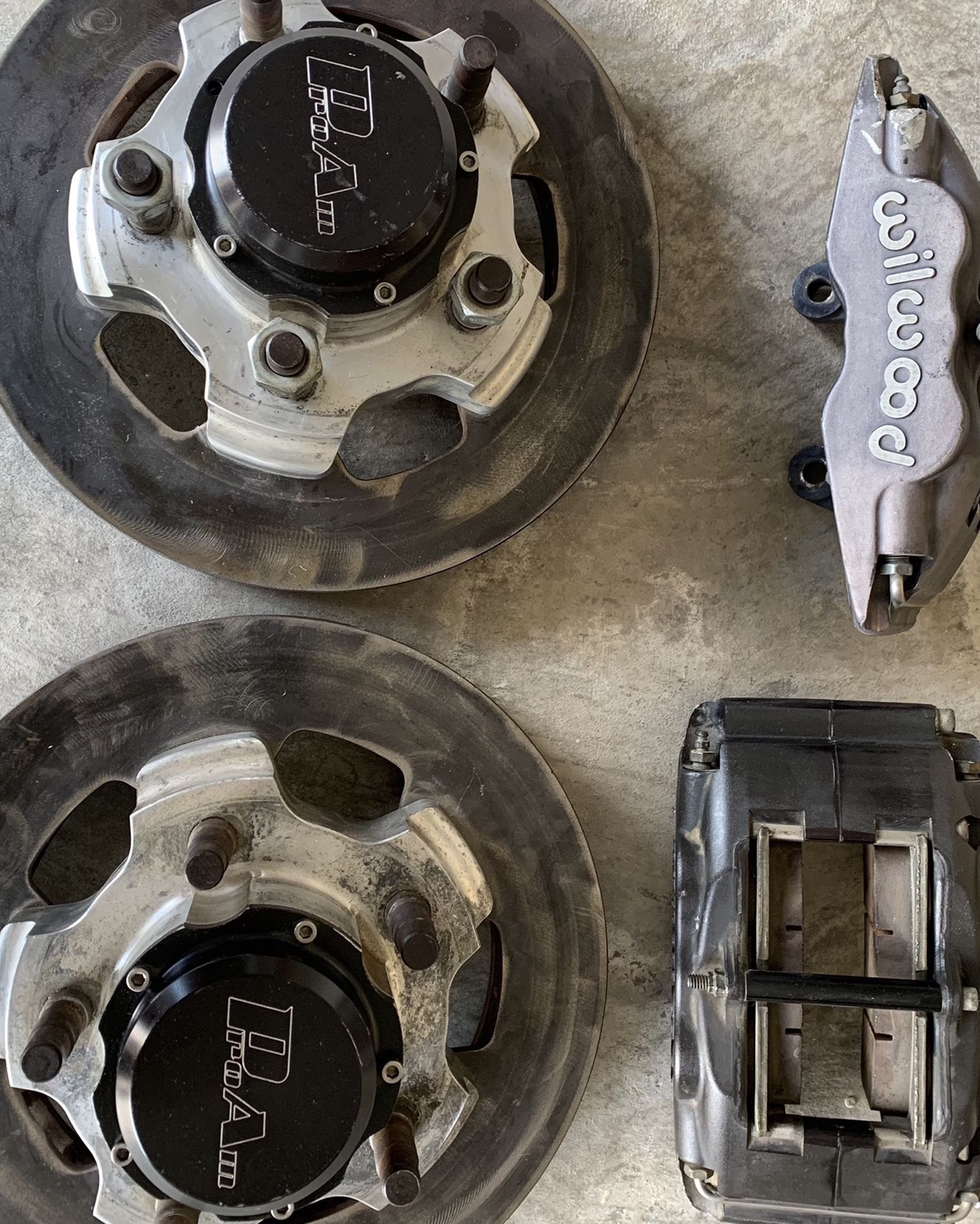 ProAm Hubs 2” Snouts Wilwood Brake Calipers 5x5.5 Lug Pattern Long ...