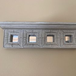 Wall shelf with 4 mirrors
