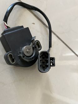 94-97Nissan D21 throttle position sensor