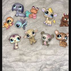 LPS Littlest Pet Shop Lot Bundle All For $40
