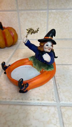 Candle holder