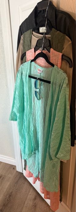 Tunics, Tankatops, Shorts, Jeans & Leggings