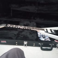 Randy Rhodes Series Jackson Flying V 